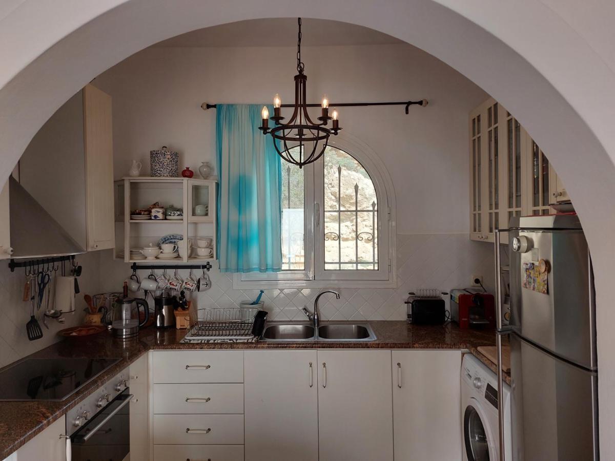 Tranquil Villa With Sea View In Ammopi Karpathos Amoopi Dış mekan fotoğraf